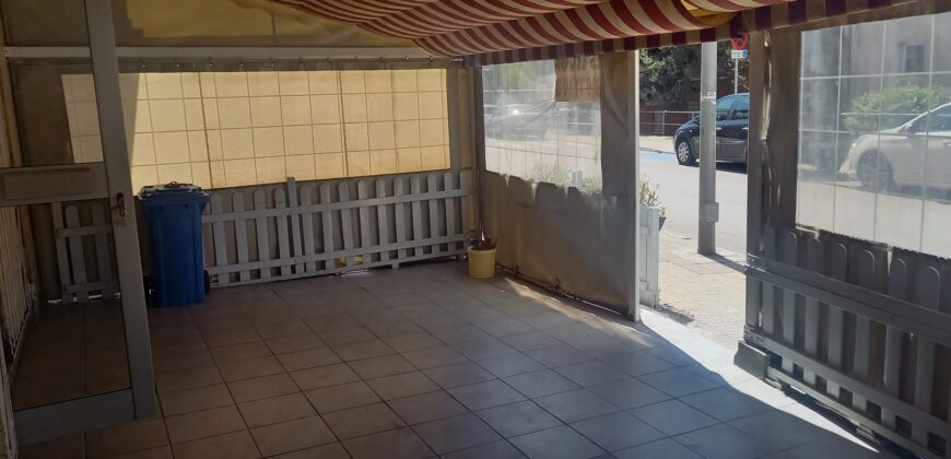 SE VENDE RESTAURANTE r.60020004