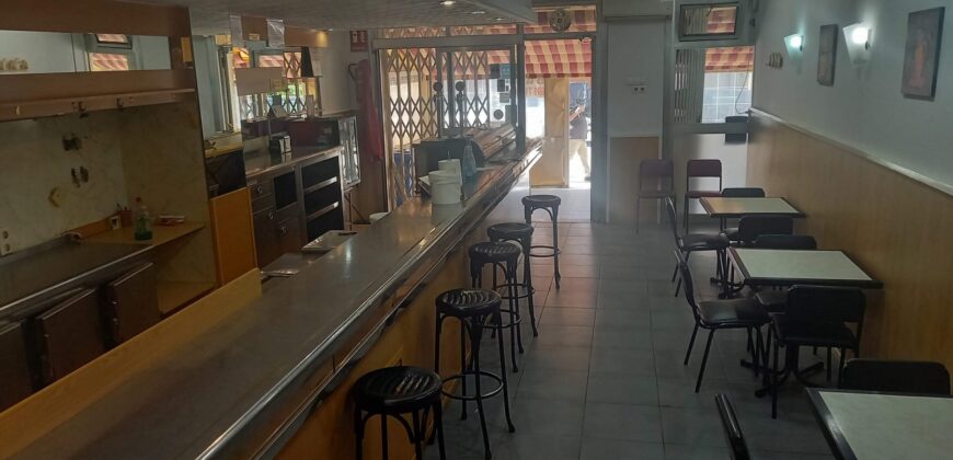 SE VENDE RESTAURANTE r.60020004