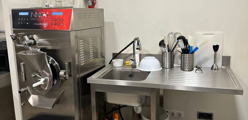 TRASPASO HELADERIA r.80020006
