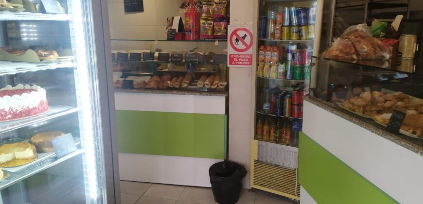 TRASPASO PANADERIA r.80020015