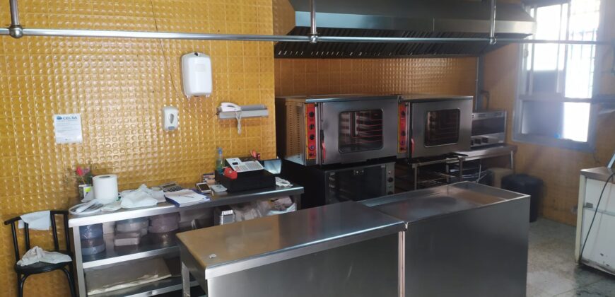 TRASPASO ROSTISERIA r.80020021