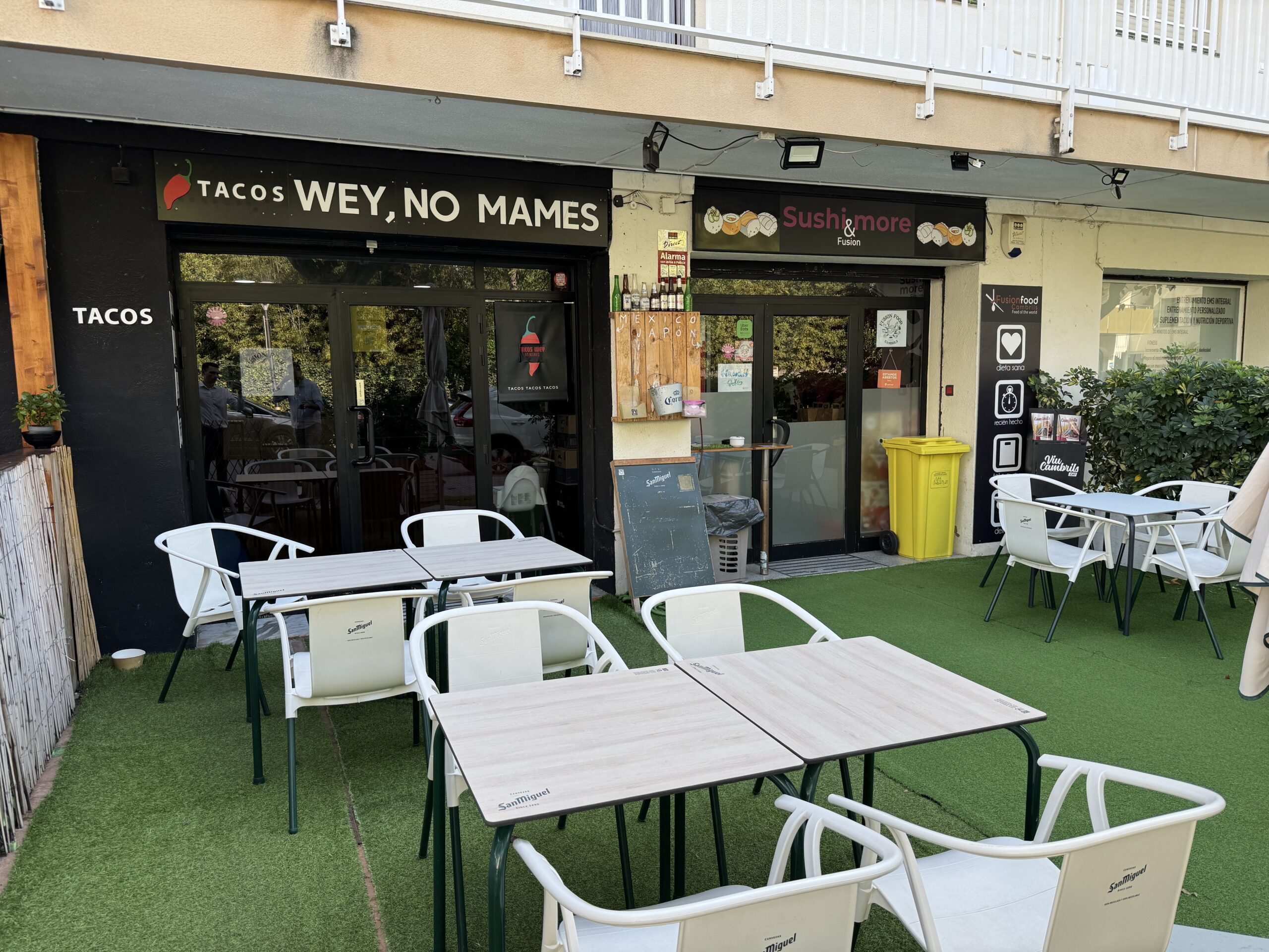 TRASPASO 2 RESTAURANTES «TAKE AWAY» EN CAMBRILS TRASPASO 2 RESTAURANTES «TAKE AWAY» EN CAMBRILS