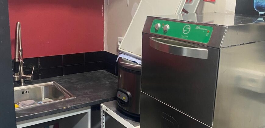 TRASPASO 2 RESTAURANTES «TAKE AWAY» EN CAMBRILS