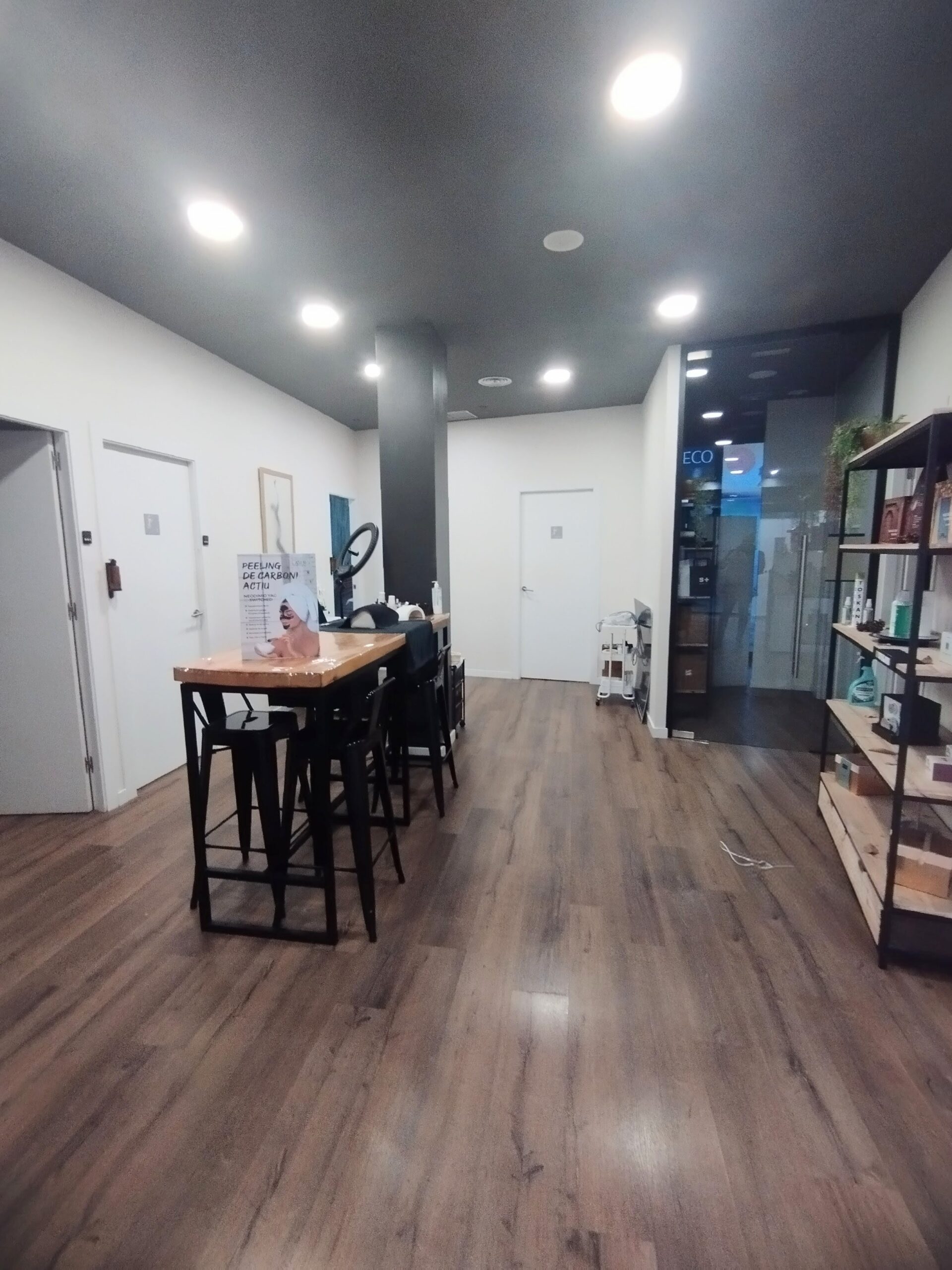 TRASPASO CENTRO ESTETICA Y MICROPIGMENTACION r.20021158