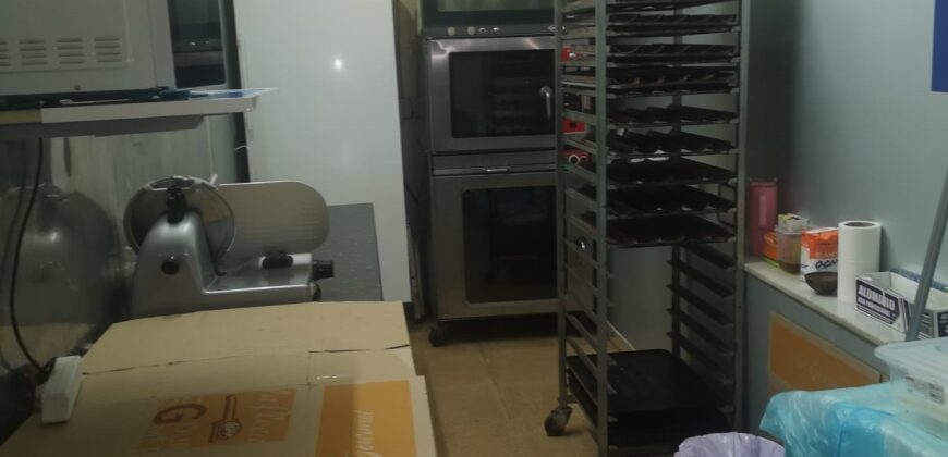 TRASPASO PANADERIA r.80020028