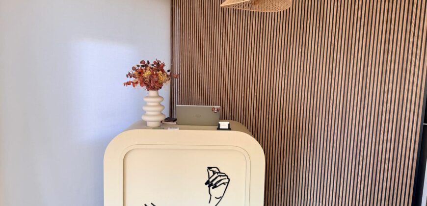 TRASPASO CLINICA DE UÑAS r.170005