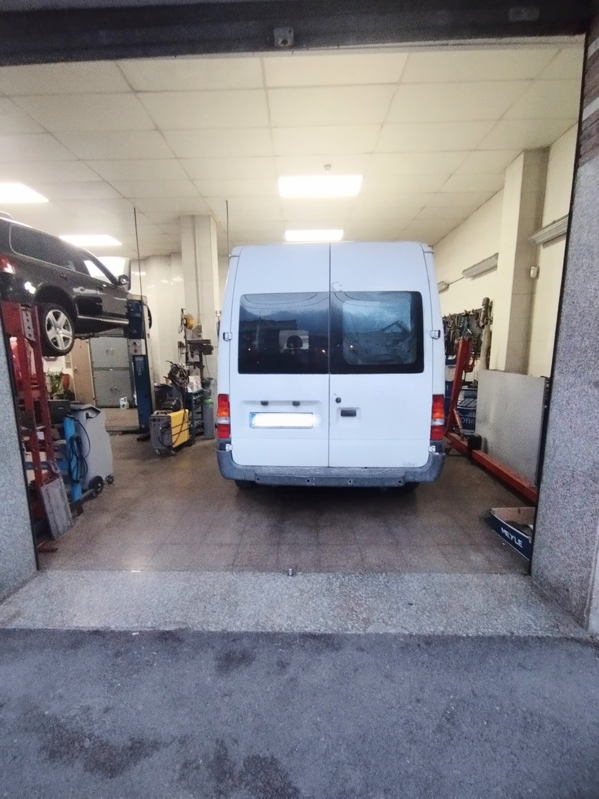 TRASPASO TALLER r.20021169