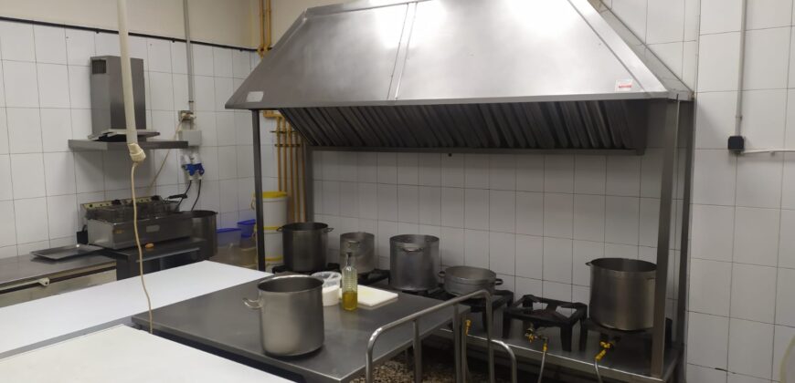 TRASPASO PARADA DE MERCADO COMIDA PARA LLEVAR r.80020042