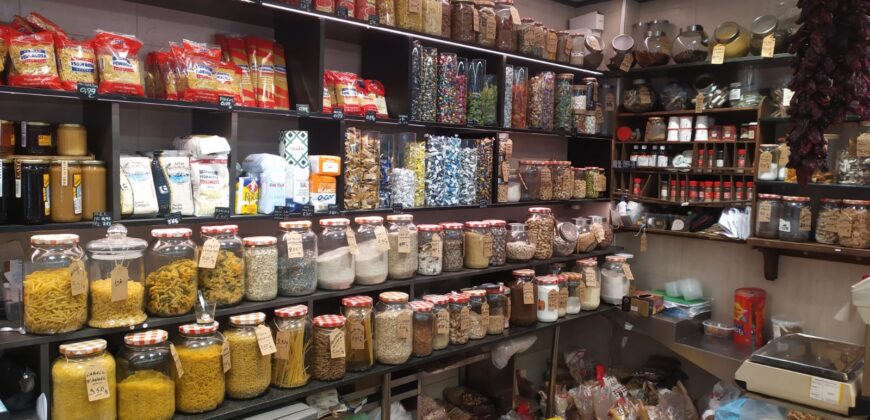 TRASPASO PARADA DE MERCADO COMIDA PARA LLEVAR r.80020042