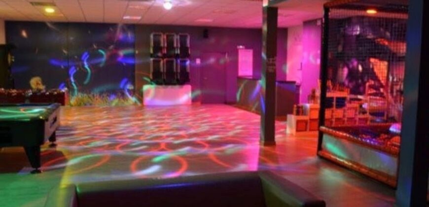 TRASPASO SALA DE EVENTOS r.20021175