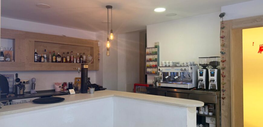 TRASPASO BAR-CAFETERÍA r.170018